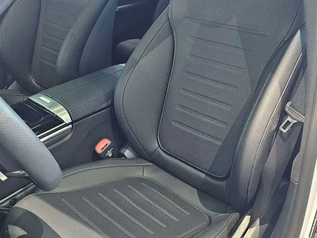 Mercedes-Benz C-Class — Фото автомобиля 7