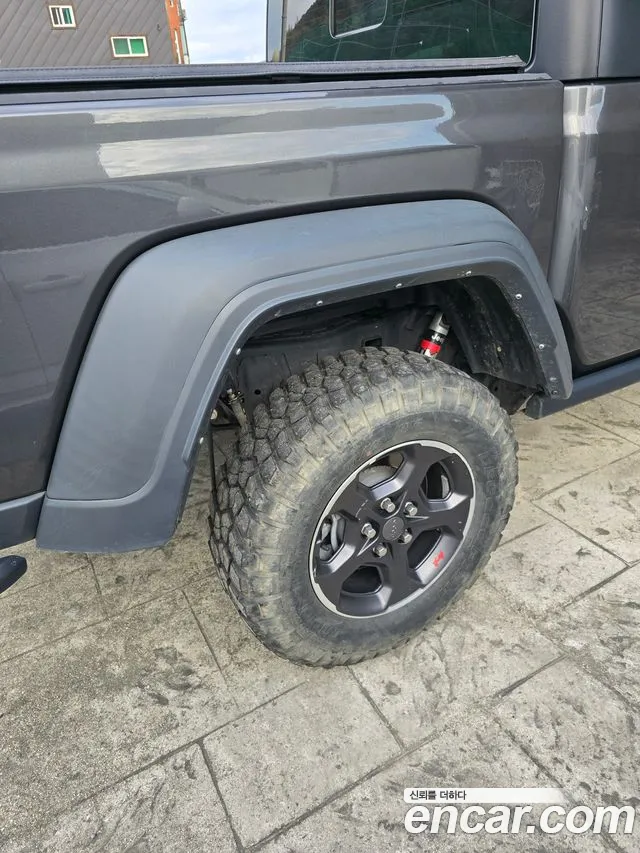 Jeep Gladiator JT — Фото автомобиля 10