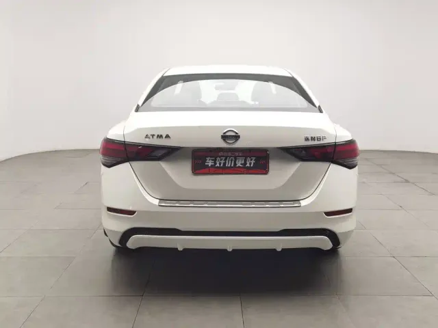 Nissan Sylphy — Фото автомобиля 4