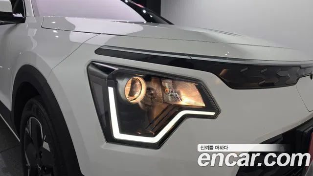 Kia Niro New — Фото автомобиля 7