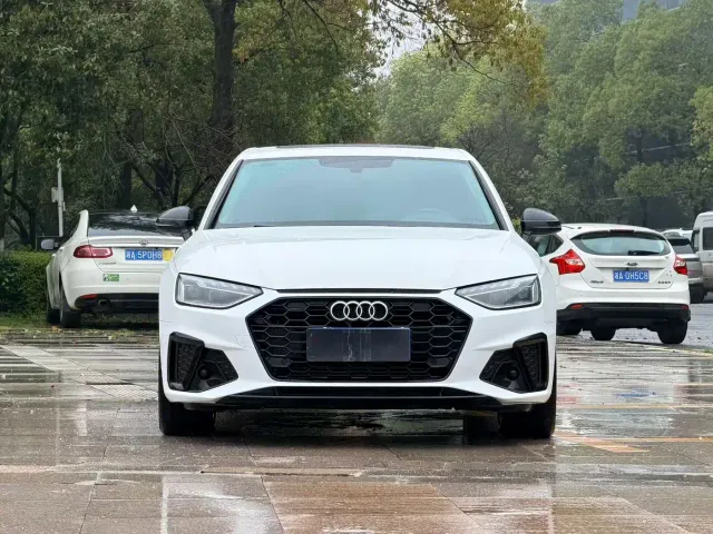 Audi A4L — Фото автомобиля 2