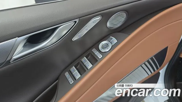 Genesis G80 Бензин 2.5 турбо AWD — Фото автомобиля 28
