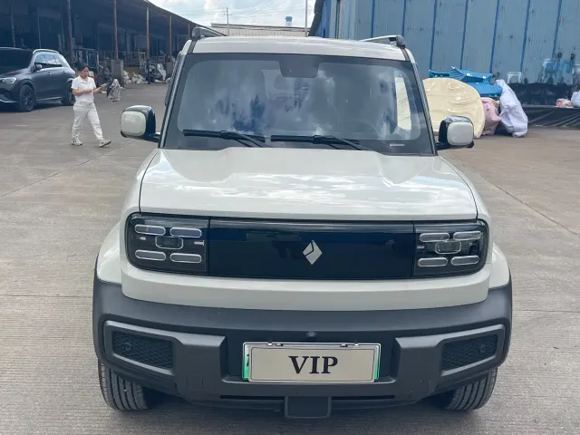 Baojun Yep — Фото автомобиля 2