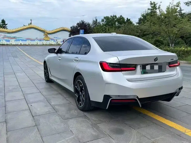 BMW i3 — Фото автомобиля 3