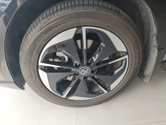 Toyota BoZhi 3X — Фото автомобиля 22