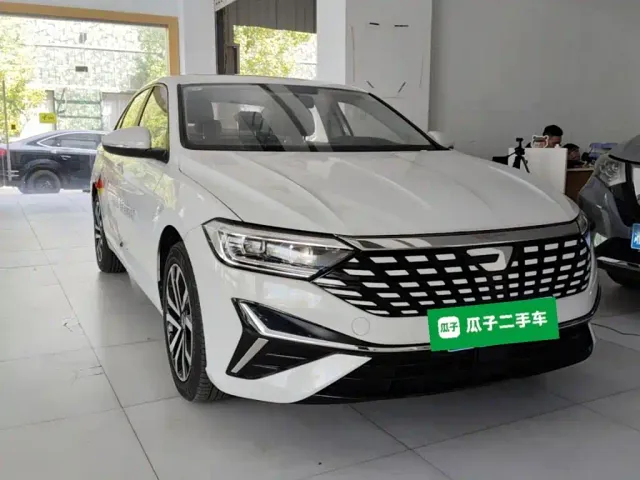 Jetta VA7 — Фото автомобиля 3