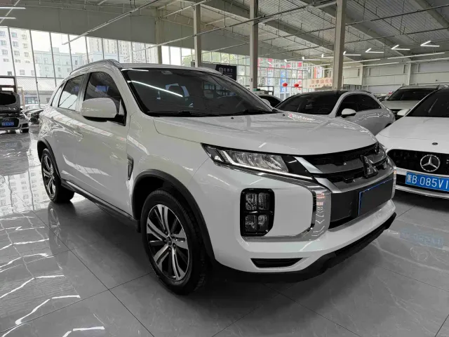 Mitsubishi ASX — Фото автомобиля 3