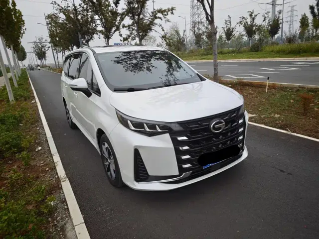 GAC Trumpchi M6 — Фото автомобиля 22