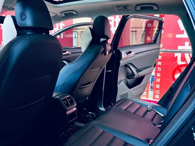 Volkswagen Tharu — Фото автомобиля 10