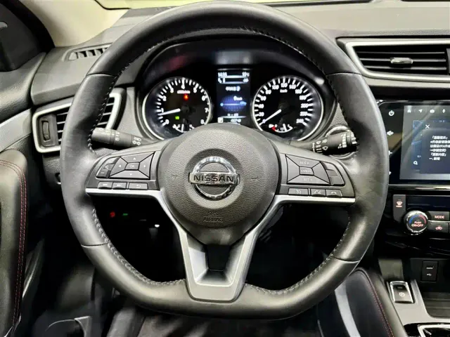 Nissan Qashqai — Фото автомобиля 24