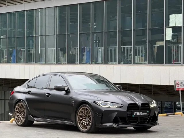 BMW M3 — Фото автомобиля 2