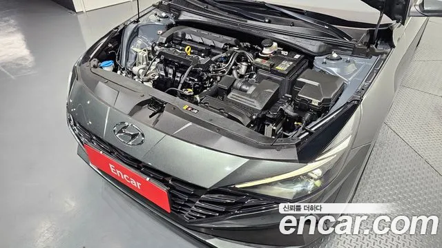 Hyundai AVANTE Avante (CN7) — Фото автомобиля 5