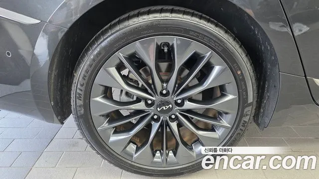 Kia K8 2.5 Бензин 2WD — Фото автомобиля 5