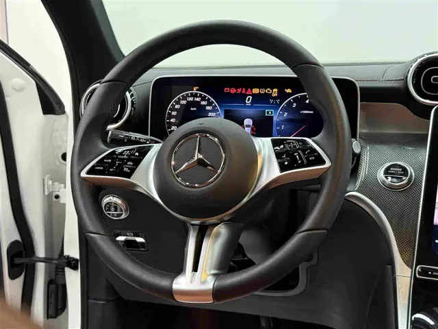 Mercedes-Benz GLC-Class — Фото автомобиля 11