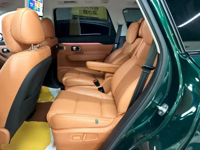 Leapmotor C16 — Фото автомобиля 16