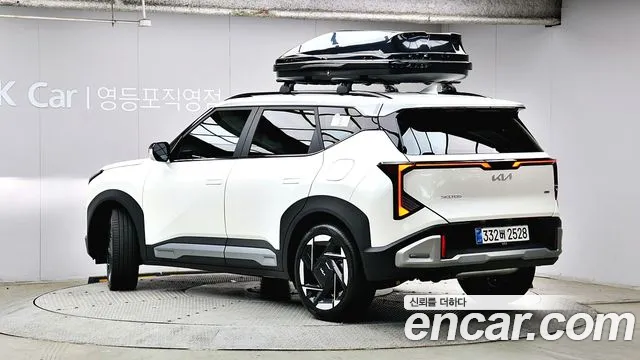 Kia Seltos Generation 2 — Фото автомобиля 2