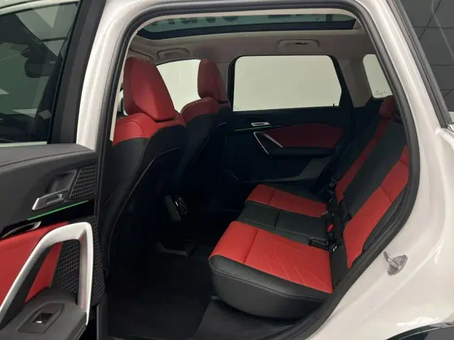 BMW X1 — Фото автомобиля 14