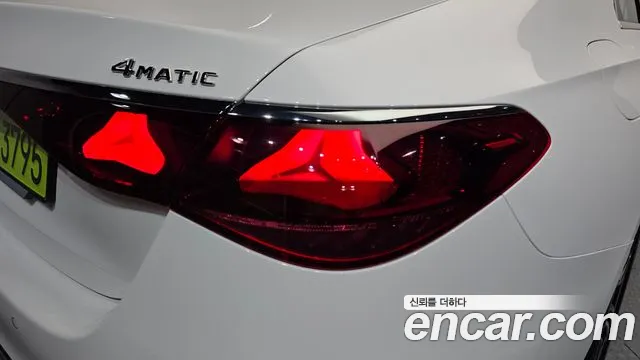 Mercedes-Benz E-Class W214 — Фото автомобиля 8