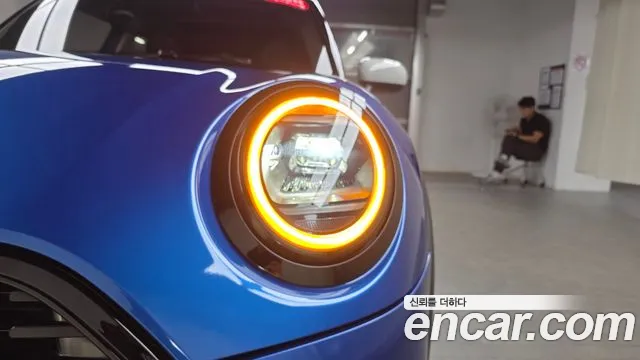 Mini Cooper — Фото автомобиля 21