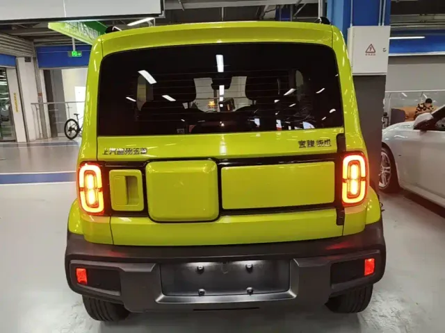 Baojun Yep — Фото автомобиля 5