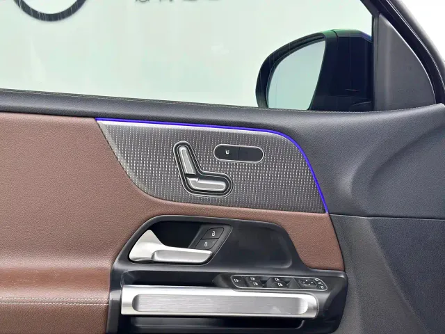 Mercedes-Benz GLB-Class — Фото автомобиля 17