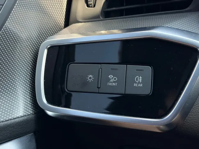 Audi Audi A6L 2022 40 TFSI Luxury Dynamic — Фото автомобиля 17