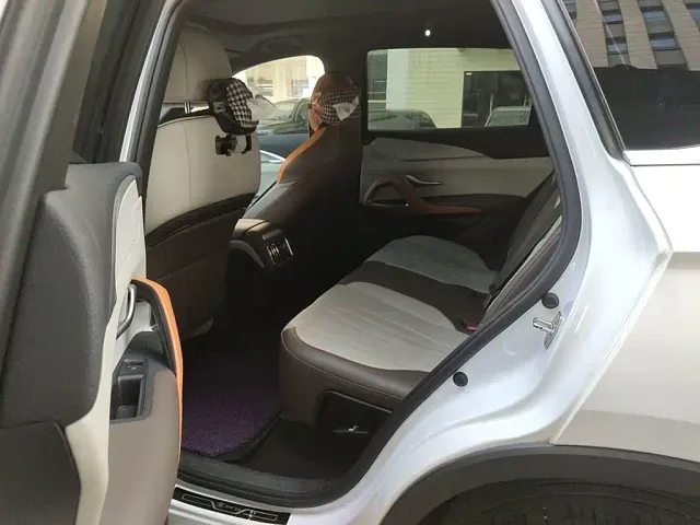 BYD Song Pro — Фото автомобиля 14