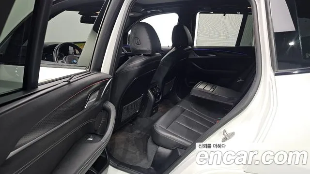 BMW X3 xDrive 20i M Sport — Фото автомобиля 4