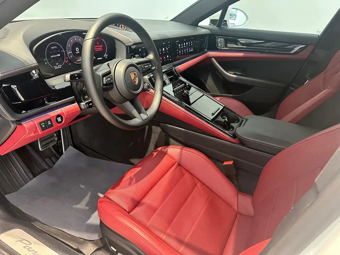 Porsche Panamera 2024 Panamera 4 Executive Long Wheelbase 2.9T — Фото автомобиля 7