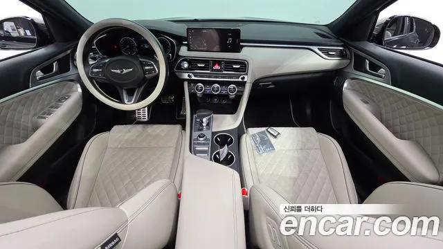 Genesis G70 New — Фото автомобиля 10