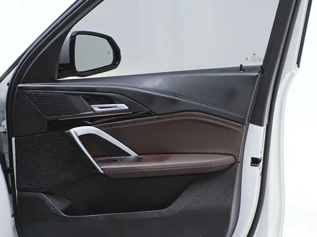 BMW X1 — Фото автомобиля 14
