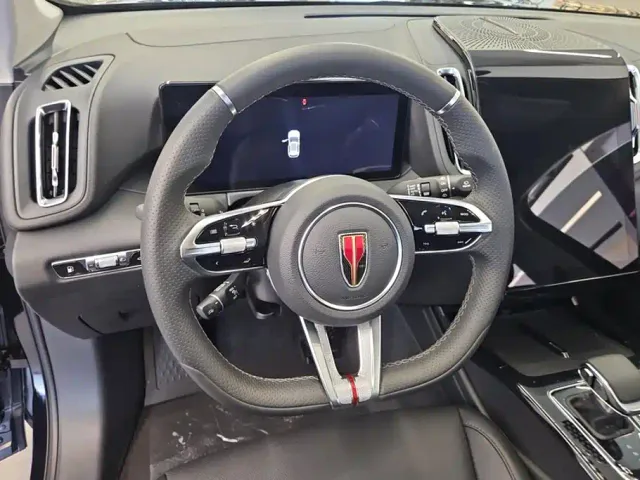Hongqi HS3 PHEV — Фото автомобиля 15