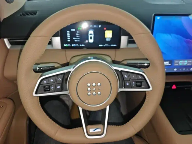 Landian E5 PLUS — Фото автомобиля 10