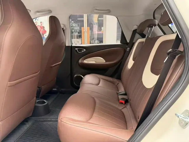 Wuling Bingo — Фото автомобиля 4