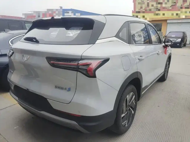 Wuling Starlight S — Фото автомобиля 6