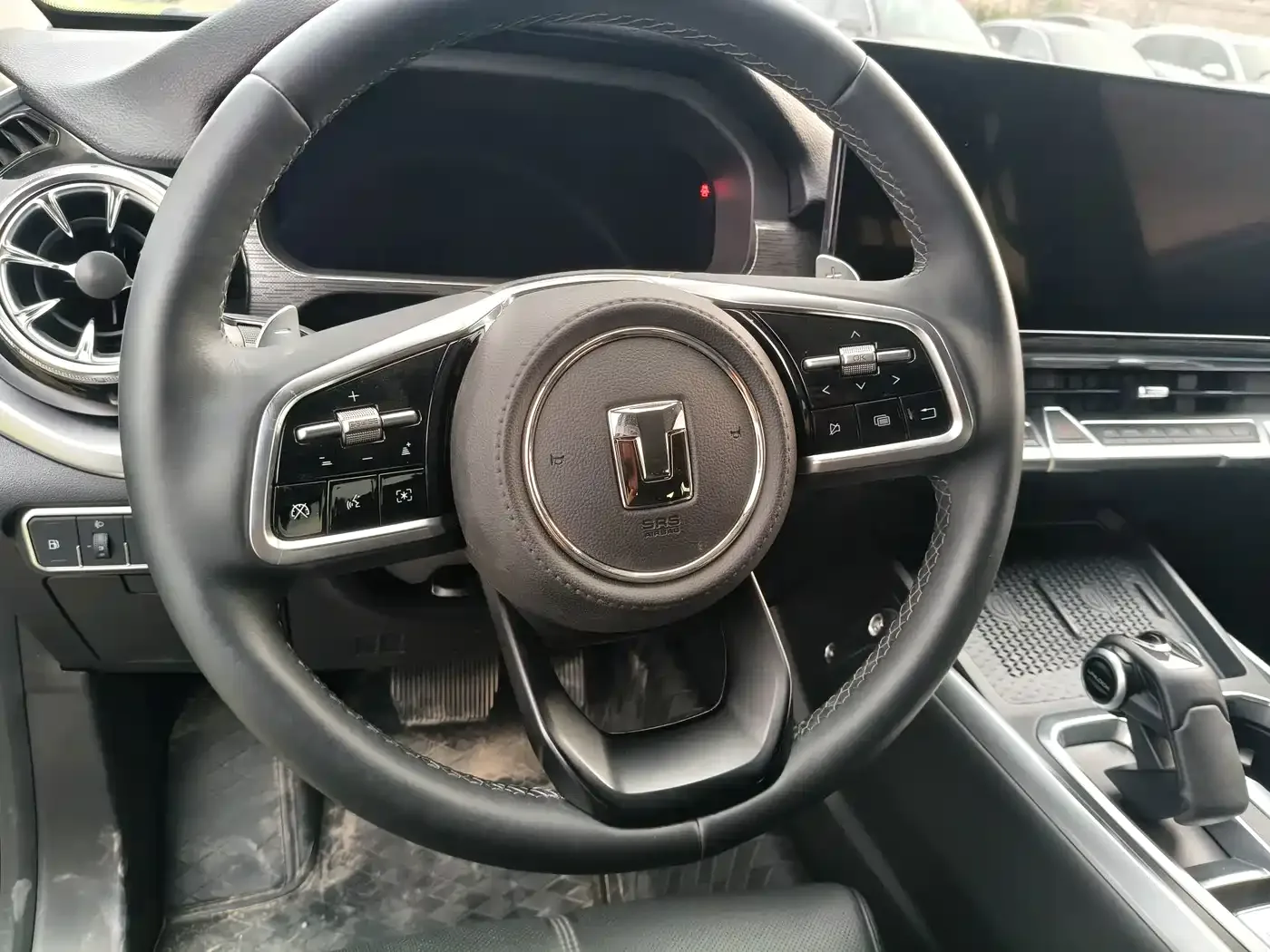 Tank Tank 400 New Energy 2024 Hi4-T Off-Road Edition — Фото автомобиля 7