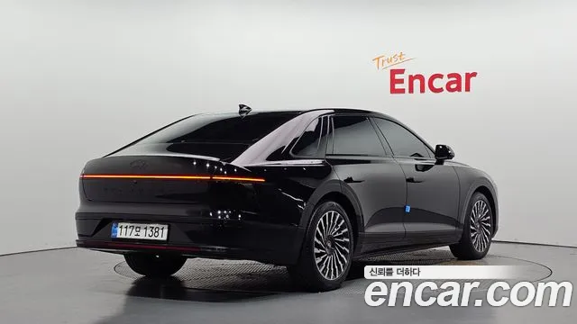 Hyundai Grandeur GN7 — Фото автомобиля 2