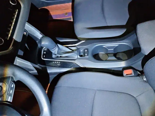 Toyota Corolla Cross — Фото автомобиля 16