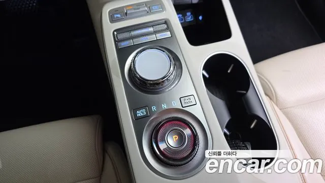 Genesis GV70 Electrified GV70 — Фото автомобиля 9