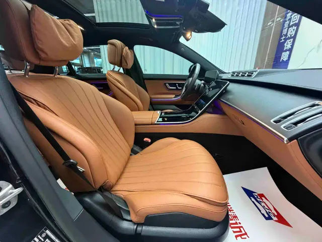Mercedes-Benz S-Class — Фото автомобиля 16