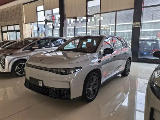 Фотография автомобиля — Leapmotor C10