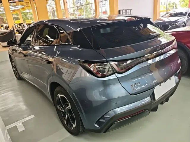 BYD Seal 06 GT — Фото автомобиля 4
