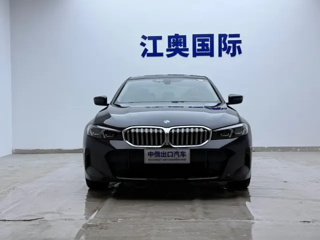 BMW 3 Series — Фото автомобиля 2