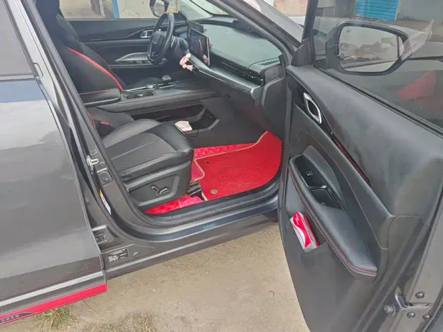 Changan Z6 — Фото автомобиля 8