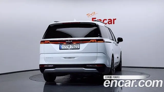 Kia Canival Carnival 4 поколение 9 мест Prestige — Фото автомобиля 4