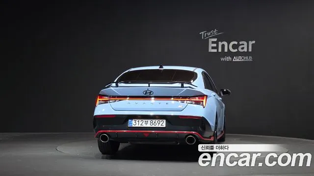 Hyundai Avante CN7 — Фото автомобиля 3