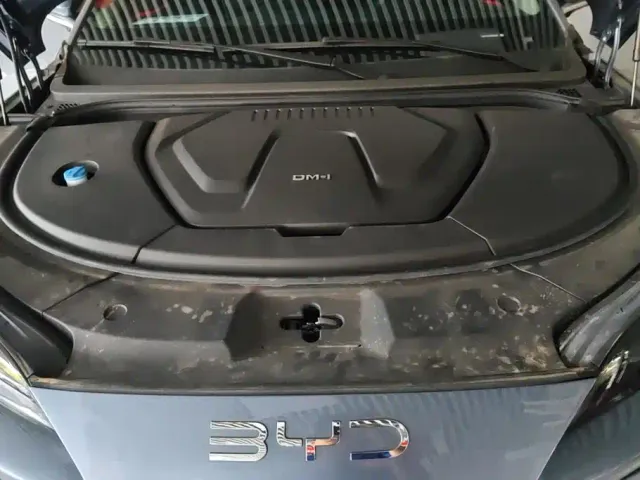 BYD Hai Shi 07 DM-i — Фото автомобиля 10