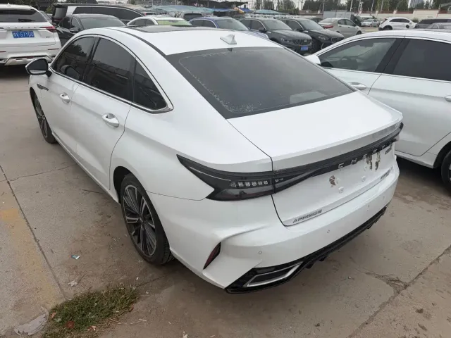 Chery Arrizo 8 — Фото автомобиля 15