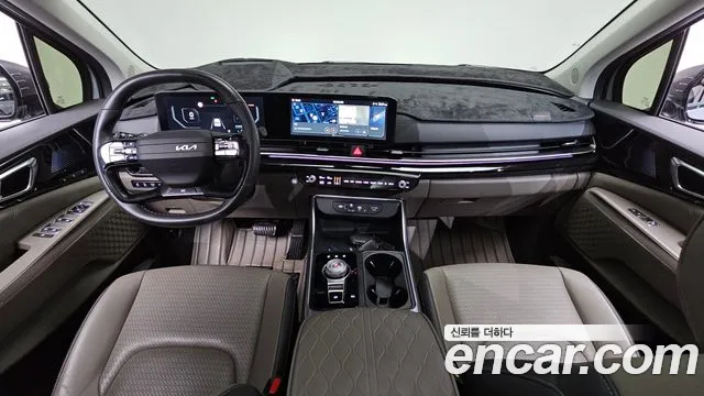 Kia Carnival Generation 4 — Фото автомобиля 6