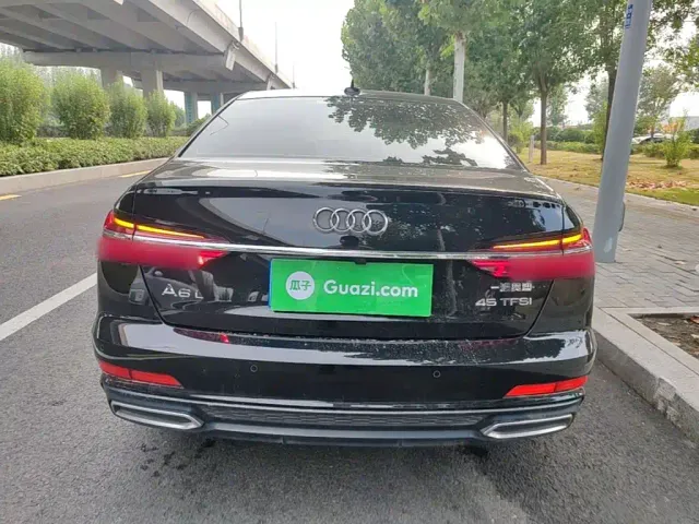 Audi A6L — Фото автомобиля 5